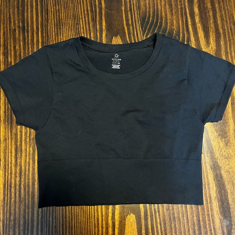 Aerie Sidewalk Seamless Black Cropped T-Shirt